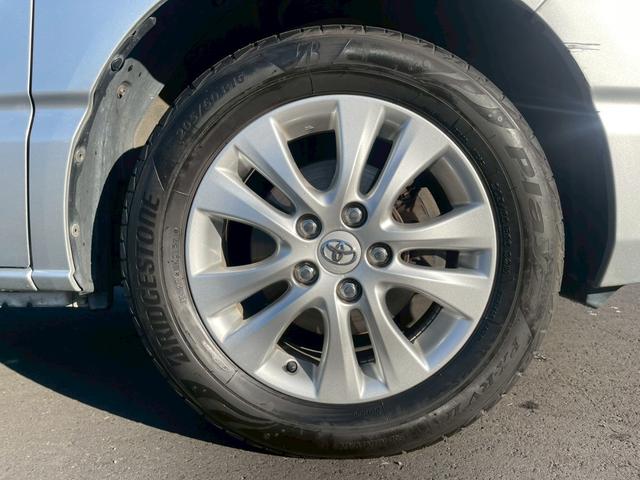 ヴォクシー トランス－Ｘ　社外ナビ　フルセグ（30枚目）