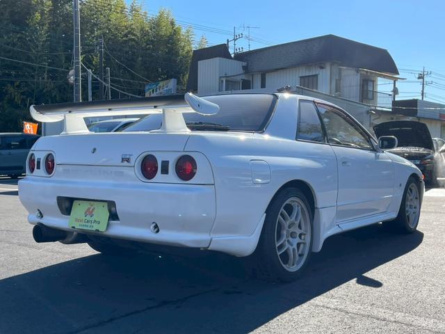 全国各地どこでも納車可能です！離島のお客さまもご相談ください！沖縄県、小笠原諸島、高知県、宮城県への納車など実績ございます。遠方の場合、別途名義変更費用、陸送費用を頂く場合がございます。