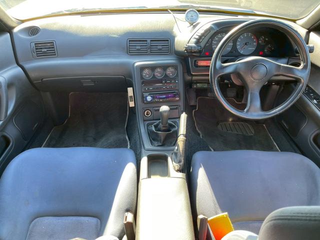 気になるお車がありましたら右の電話番号から直接お店にお問い合わせください。支払方法から車両情報、状態までなんでもご説明させて頂きます。スタッフ一同ご連絡お待ちしております。