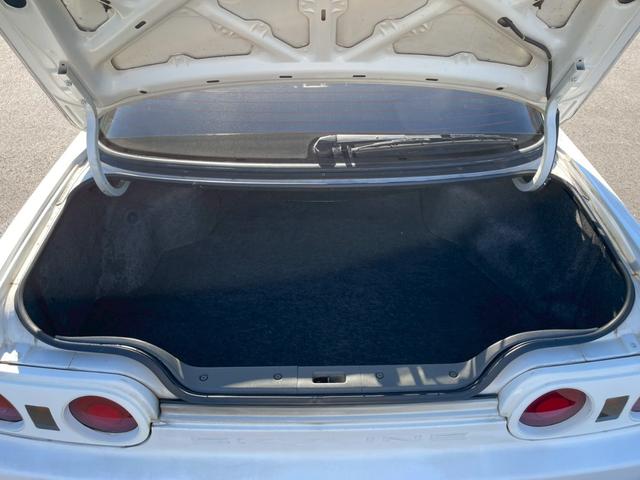 気になるお車がありましたら右の電話番号から直接お店にお問い合わせください。支払方法から車両情報、状態までなんでもご説明させて頂きます。スタッフ一同ご連絡お待ちしております。