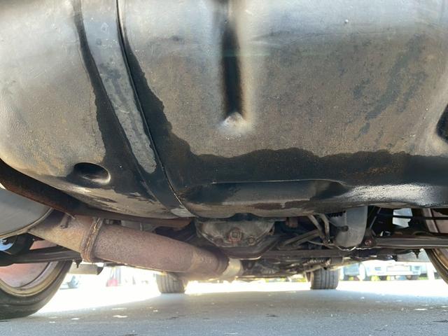 気になるお車がありましたら右の電話番号から直接お店にお問い合わせください。支払方法から車両情報、状態までなんでもご説明させて頂きます。スタッフ一同ご連絡お待ちしております。