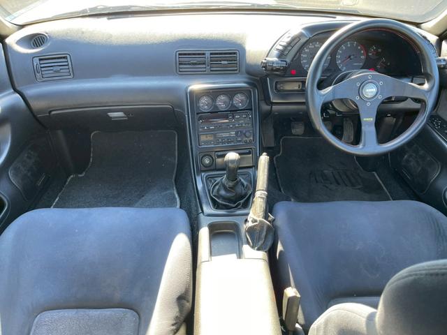 気になるお車がありましたら右の電話番号から直接お店にお問い合わせください。支払方法から車両情報、状態までなんでもご説明させて頂きます。スタッフ一同ご連絡お待ちしております。