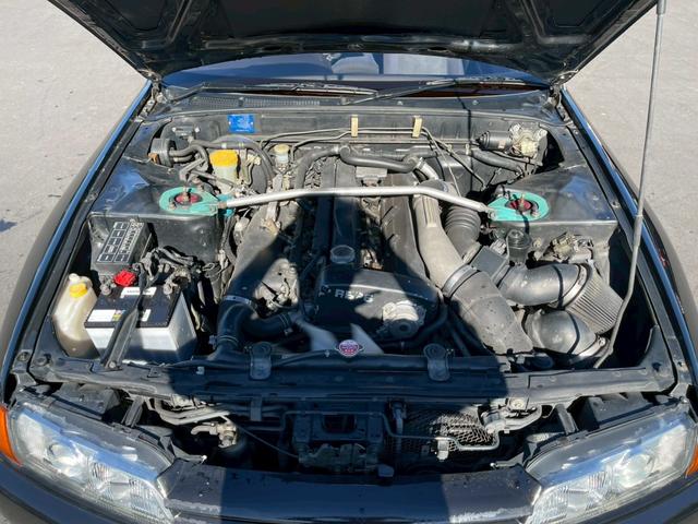 気になるお車がありましたら右の電話番号から直接お店にお問い合わせください。支払方法から車両情報、状態までなんでもご説明させて頂きます。スタッフ一同ご連絡お待ちしております。