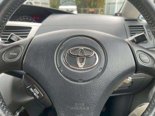 ヴォクシー Ｚ　煌　両側パワースライドドア　純正ナビ　バックモニター　ワンオーナー（20枚目）