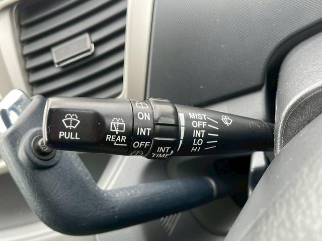 ヴォクシー Ｚ　煌　両側パワースライドドア　純正ナビ　バックモニター　ワンオーナー（25枚目）