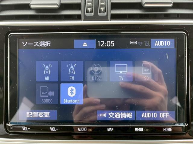 ランドクルーザープラド ＴＸ　Ｌパッケージ　純正９インチナビ　フルセグ　バックモニター　サンルーフ　ベージュレザーシート　シートヒーター　パワーシート　プリクラッシュ　レーダークルーズ　パーキングサポートブレーキ　ブラックルーフレール（19枚目）