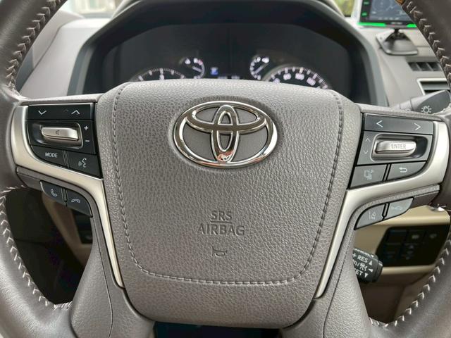 ランドクルーザープラド ＴＸ　Ｌパッケージ　純正９インチナビ　フルセグ　バックモニター　サンルーフ　ベージュレザーシート　シートヒーター　パワーシート　プリクラッシュ　レーダークルーズ　パーキングサポートブレーキ　ブラックルーフレール（25枚目）