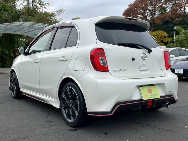 マーチ ニスモ　Ｓ　純正ナビ　フルセグ　バックモニター　ＬＥＤヘッドライト　専用チューニングコンピューター　専用スポーツシート　インテリキー　プッシュスタート（4枚目）