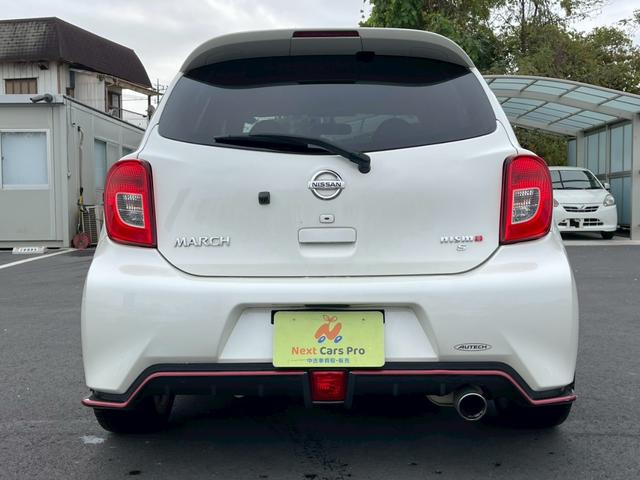 マーチ ニスモ　Ｓ　純正ナビ　フルセグ　バックモニター　ＬＥＤヘッドライト　専用チューニングコンピューター　専用スポーツシート　インテリキー　プッシュスタート（6枚目）
