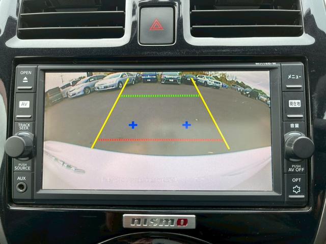マーチ ニスモ　Ｓ　純正ナビ　フルセグ　バックモニター　ＬＥＤヘッドライト　専用チューニングコンピューター　専用スポーツシート　インテリキー　プッシュスタート（17枚目）