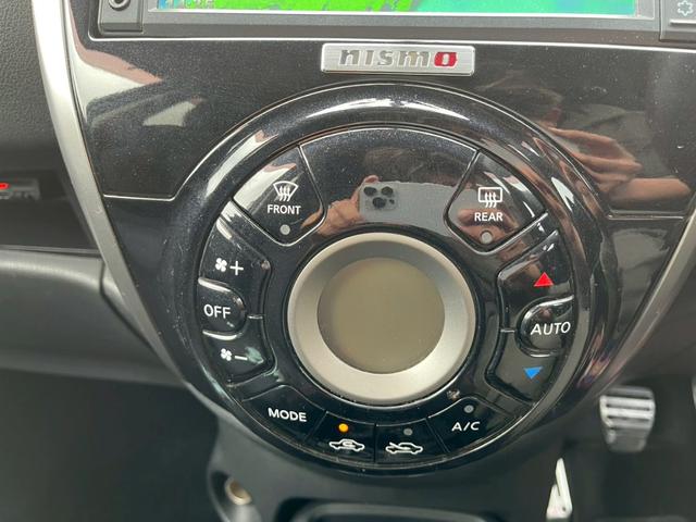 マーチ ニスモ　Ｓ　純正ナビ　フルセグ　バックモニター　ＬＥＤヘッドライト　専用チューニングコンピューター　専用スポーツシート　インテリキー　プッシュスタート（21枚目）