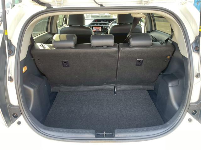 アクア Ｘ－アーバン　純正ナビ　フルセグ　バックモニター　ハーフレザーシート　スマートキー　プッシュスタート　ＥＴＣ　純正アルミ（14枚目）