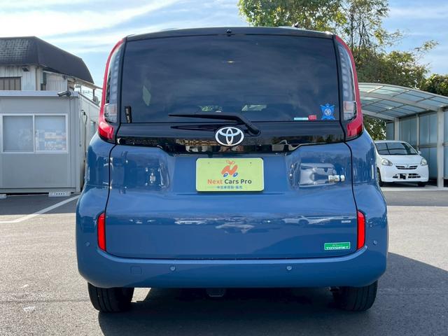 シエンタ ハイブリッドＺ　メーカーナビ　フルセグ　全周囲モニター　両側パワスラ　プリクラッシュ　レーダークルーズ　ブラインドスポット　パーキングサポートブレーキ　ＬＥＤライト　シートヒーター　ステアリングヒーター　ワンオーナー（6枚目）