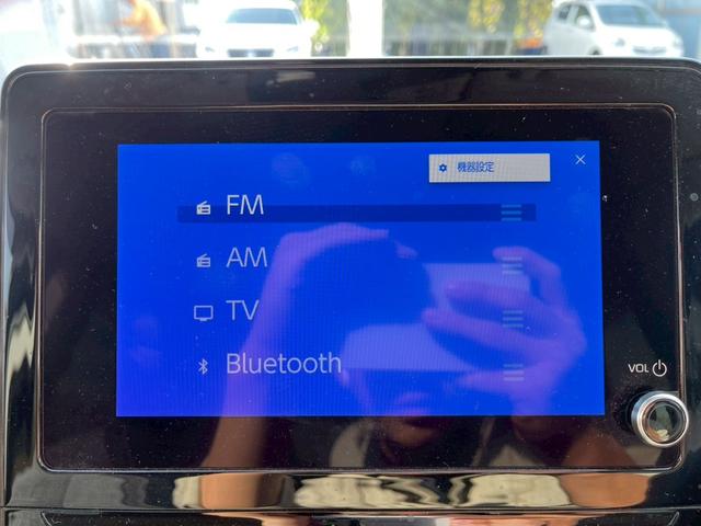 シエンタ ハイブリッドＺ　メーカーナビ　フルセグ　全周囲モニター　両側パワスラ　プリクラッシュ　レーダークルーズ　ブラインドスポット　パーキングサポートブレーキ　ＬＥＤライト　シートヒーター　ステアリングヒーター　ワンオーナー（19枚目）