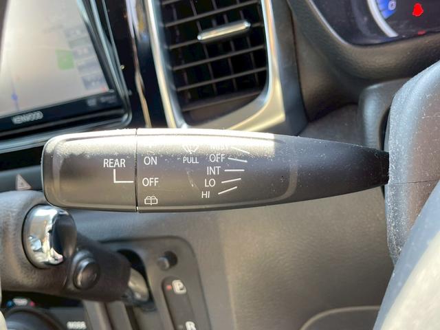 スペーシア 　ＴＳ　レーダーブレーキ　誤発進抑制　社外ナビＴＶ　両側パワースライドドア　シートヒーター　スマートキー　プッシュスタート　純正アルミ　ＥＴＣ　ワンオーナー（22枚目）