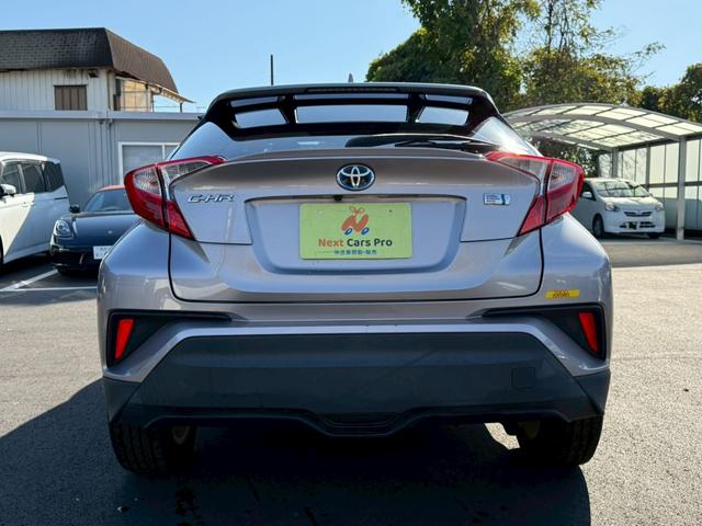 Ｃ－ＨＲ Ｓ　純正９インチナビ　フルセグ　バックモニター　プリクラッシュ　レーダークルーズ　車線逸脱　スマートキー　プッシュスタート　ＬＥＤヘッドライト　純正アルミ　ＥＴＣ（6枚目）