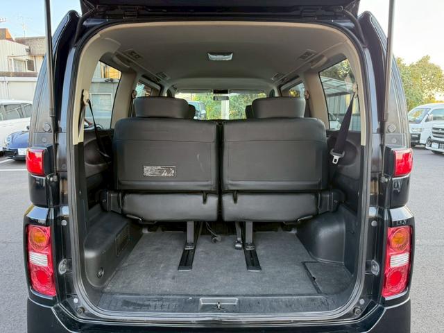 気になるお車がありましたら右の電話番号から直接お店にお問い合わせください。支払方法から車両情報、状態までなんでもご説明させて頂きます。スタッフ一同ご連絡お待ちしております。