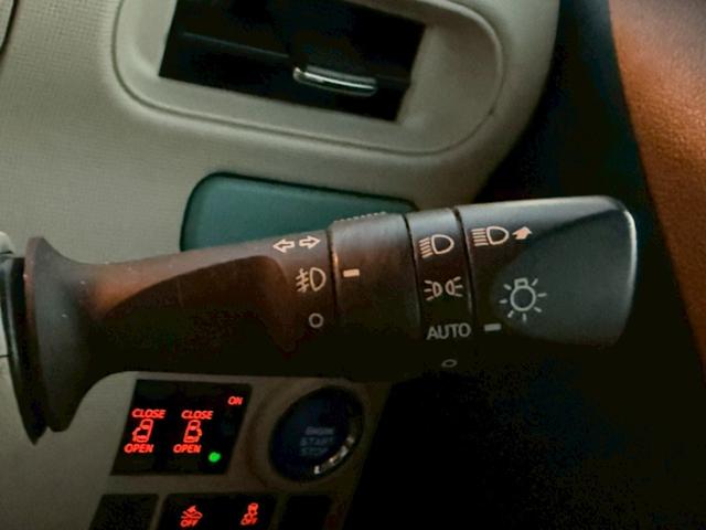 ムーヴキャンバス Ｇホワイトアクセントリミテッド　ＳＡＩＩＩ　純正ナビ　フルセグ　全周囲モニター　両側パワースライドドア　衝突回避支援ブレーキ　車線逸脱　前後方誤発進抑制　ＬＥＤヘッドライト　シートカバー　スマートキー　プッシュスタート　ワンオーナー（26枚目）