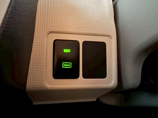 ムーヴキャンバス Ｇホワイトアクセントリミテッド　ＳＡＩＩＩ　純正ナビ　フルセグ　全周囲モニター　両側パワースライドドア　衝突回避支援ブレーキ　車線逸脱　前後方誤発進抑制　ＬＥＤヘッドライト　シートカバー　スマートキー　プッシュスタート　ワンオーナー（27枚目）