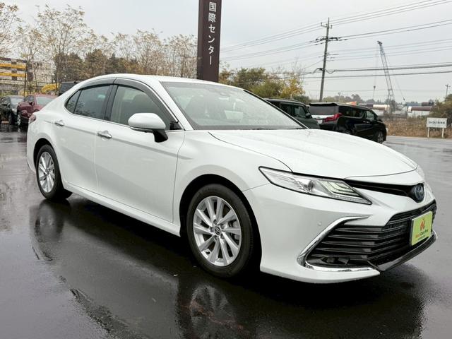 カムリ Ｇ　純正ナビ　全周囲モニター　プリクラッシュ　レーダークルーズ　車線逸脱　標識認識　ブラインドスポットモニター　インテリジェントクリアランスソナー　ＬＥＤヘッドライト　パワーシート　スマートキー（2枚目）
