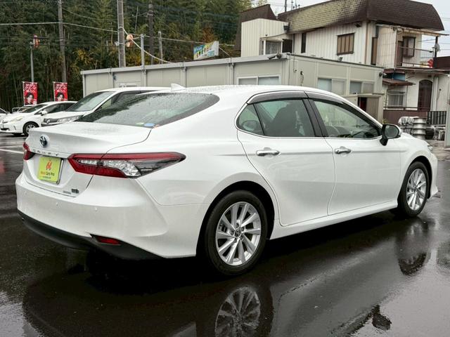 カムリ Ｇ　純正ナビ　全周囲モニター　プリクラッシュ　レーダークルーズ　車線逸脱　標識認識　ブラインドスポットモニター　インテリジェントクリアランスソナー　ＬＥＤヘッドライト　パワーシート　スマートキー（5枚目）