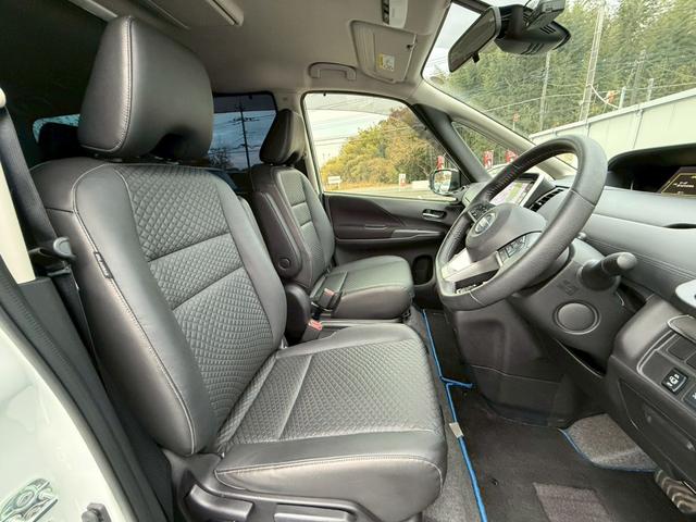 セレナ ｅ－パワー　ハイウェイスターＶ　両側パワスラ　プロパイロット　エマブレ　純正ナビ　フルセグ　全周囲Ｍ　インテリジェントパーキングアシスト　クルーズコントロール　ＬＥＤヘッドライト　後席モニター　電動パーキングブレーキ　オートホールド（10枚目）