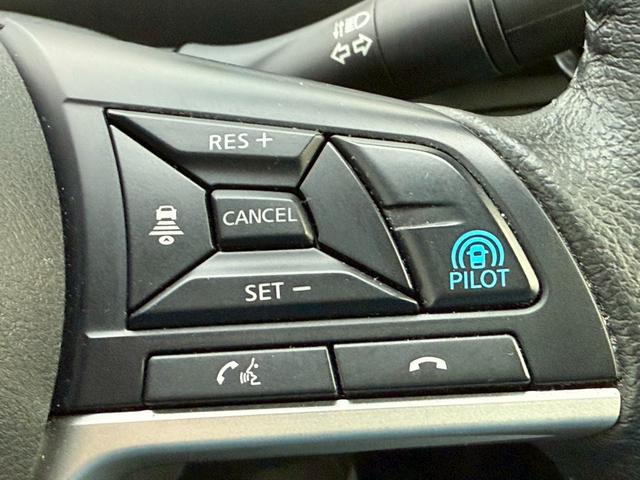 セレナ ｅ－パワー　ハイウェイスターＶ　両側パワスラ　プロパイロット　エマブレ　純正ナビ　フルセグ　全周囲Ｍ　インテリジェントパーキングアシスト　クルーズコントロール　ＬＥＤヘッドライト　後席モニター　電動パーキングブレーキ　オートホールド（27枚目）