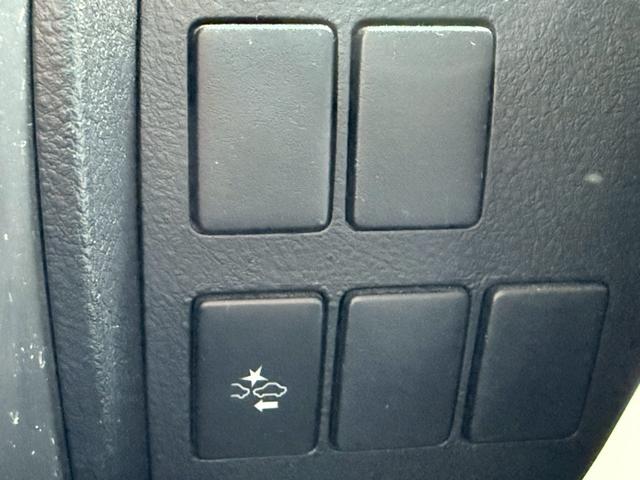 アルファード ２．５Ｓ　Ａパッケージ　両側パワースライドドア　純正ナビ　フルセグ　バックモニター　後席モニター　ＬＥＤヘッドライト　クルーズコントロール　クリアランスソナー　スマートキー　サンルーフ　ワンオーナー（34枚目）