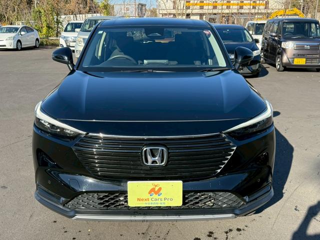 ヴェゼル Ｇ　純正９インチナビ　フルセグ　バックモニター　衝突軽減ブレーキ　前後方誤発進抑制　全車速追従クルーズコントロール　ＥＴＣ２．０　ワイヤレス充電　ＬＥＤヘッドライト（3枚目）