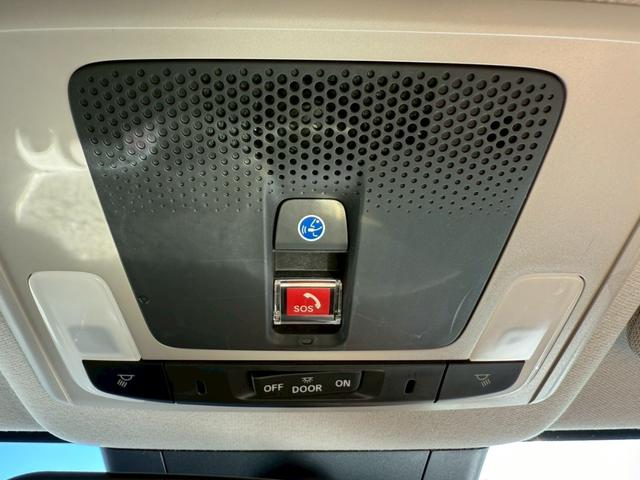 ヴェゼル Ｇ　純正９インチナビ　フルセグ　バックモニター　衝突軽減ブレーキ　前後方誤発進抑制　全車速追従クルーズコントロール　ＥＴＣ２．０　ワイヤレス充電　ＬＥＤヘッドライト（21枚目）