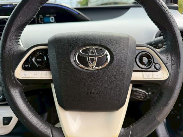 プリウス Ｓセーフティプラス　モデリスタエアロ　ＥＮＫＥＩ１７インチアルミ　純正９インチナビ　フルセグ　バックモニター　プリクラッシュ　レーダークルーズ　車線逸脱　インテリジェントクリソナ　インテリジェントパーク　サンルーフ（25枚目）