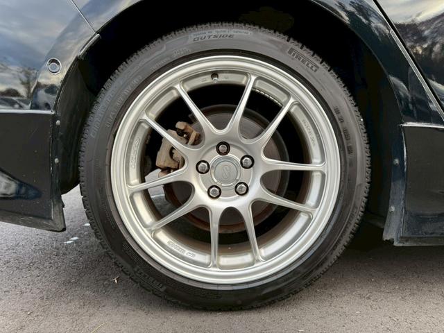 プリウス Ｓセーフティプラス　モデリスタエアロ　ＥＮＫＥＩ１７インチアルミ　純正９インチナビ　フルセグ　バックモニター　プリクラッシュ　レーダークルーズ　車線逸脱　インテリジェントクリソナ　インテリジェントパーク　サンルーフ（36枚目）