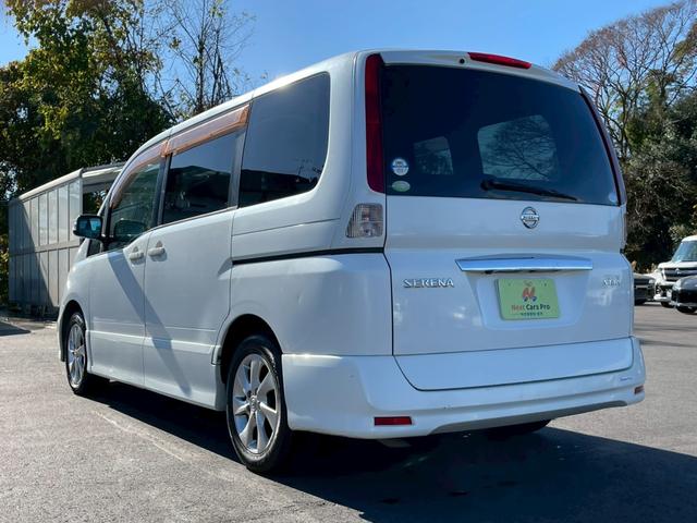 セレナ ハイウェイスター　Ｖセレクション　純正ナビＴＶ　バックモニター　スマートキー　ＥＴＣ　ＨＩＤヘッドライト　後席モニター（4枚目）