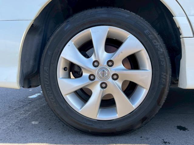 セレナ ハイウェイスター　Ｖセレクション　純正ナビＴＶ　バックモニター　スマートキー　ＥＴＣ　ＨＩＤヘッドライト　後席モニター（39枚目）