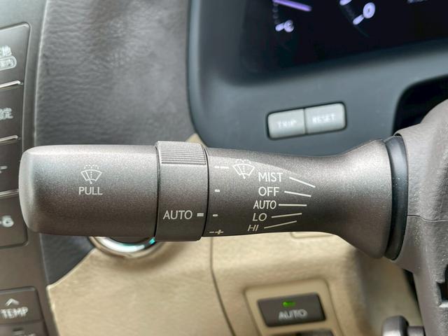 LS LS460 メーカーナビ バックモニター クルーズコントロール メモリー付パワーシート 電動サンシェード スマートキー プッシュスタート ETC 純正アルミ(23枚目)