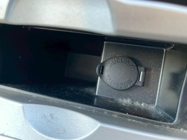 TOYOTA COROLLA FIELDER X HID EXTRA LIMITED