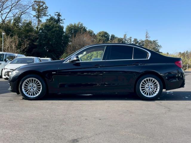 3シリーズ 320d ラグジュアリー メーカーナビ バックモニター ブラウンレザーシート シートヒーター メモリー付パワーシート スマートキー プッシュスタート ETC 純正アルミ(7枚目)