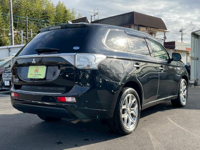 MITSUBISHI OUTLANDER PHEV G NAVI PACKAGE