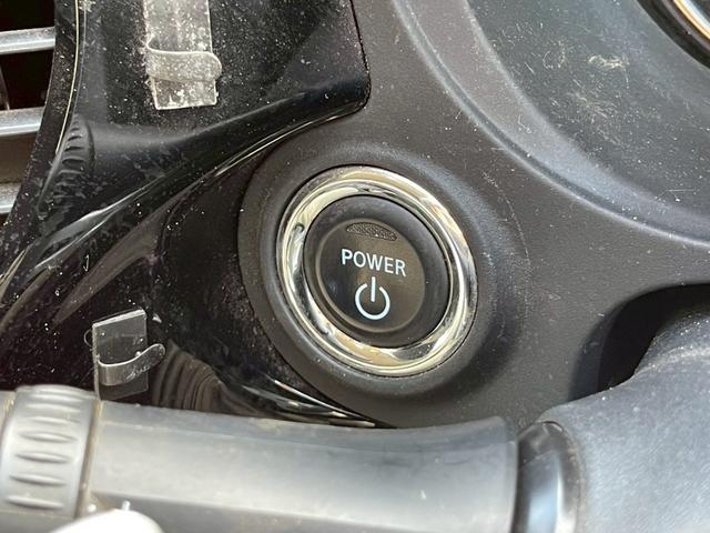 MITSUBISHI OUTLANDER PHEV G NAVI PACKAGE