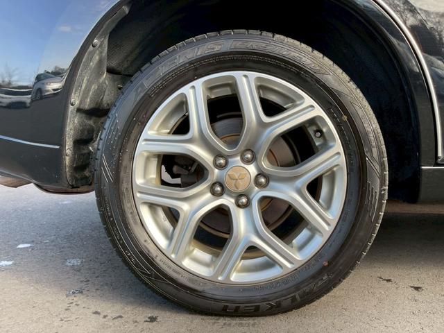 MITSUBISHI OUTLANDER PHEV G NAVI PACKAGE