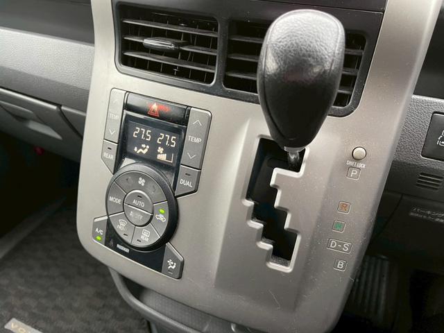 ヴォクシー Ｘ　Ｌエディション　両側パワースライドドア　社外ナビ　フルセグ　バックモニター　キーレス　ＥＴＣ（25枚目）