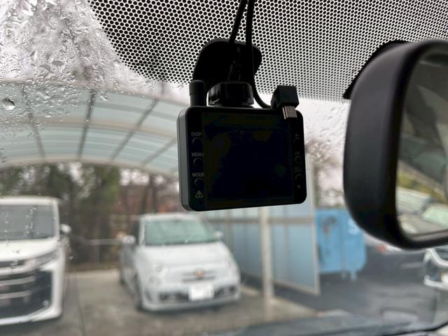 ヴォクシー Ｘ　Ｌエディション　両側パワースライドドア　社外ナビ　フルセグ　バックモニター　キーレス　ＥＴＣ（28枚目）