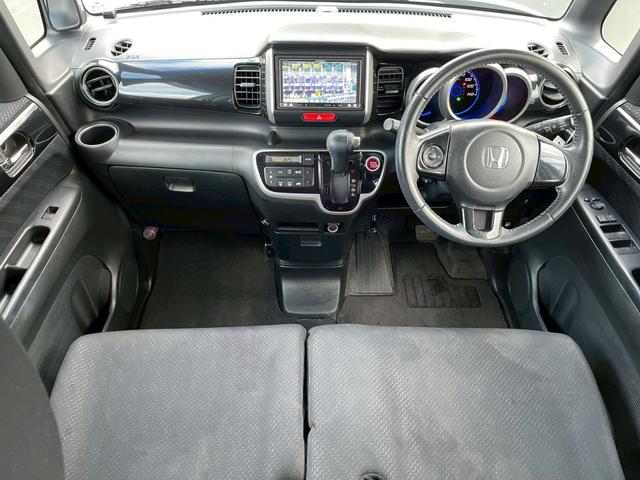 N-BOXカスタム G SSパッケージ 両側パワースライドドア 社外ナビTV バックモニター スマートキー プッシュスタート HIDヘッドライト 純正アルミ(9枚目)