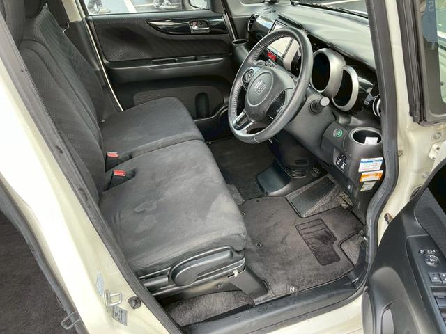 N-BOXカスタム G SSパッケージ 両側パワースライドドア 社外ナビTV バックモニター スマートキー プッシュスタート HIDヘッドライト 純正アルミ(10枚目)