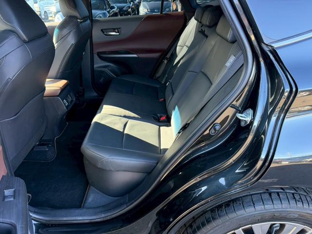 ハリアーハイブリッド Z レザーパッケージ メーカーナビ JBL フルセグ 全周囲M パノラマルーフ プリクラッシュ レーダークルーズ ブラインドスポット パーキングセンサー パワーバックドア シートヒーター ベンチレーション パワーシート(13枚目)