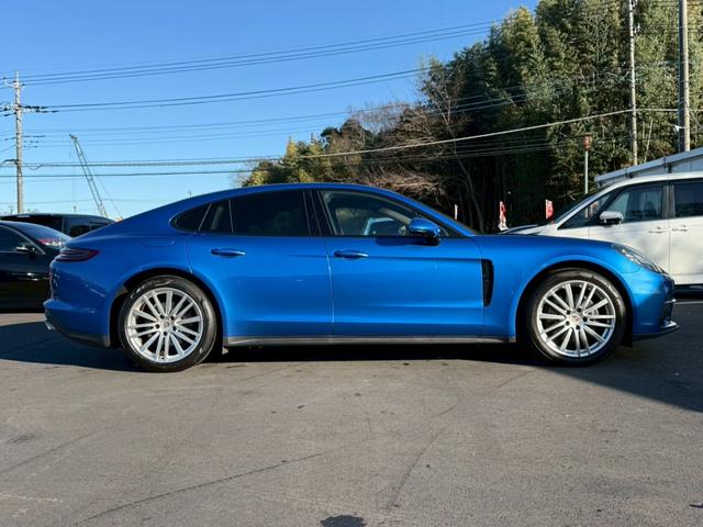 パナメーラ ベースグレード メーカーナビ 全周囲モニター ブラックレザーシート シートヒーター ディーラー記録簿10枚(8枚目)