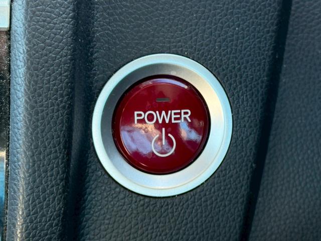 フィットハイブリッド Ｆパッケージ　純正ナビＴＶ　バックモニター　スマートキー　プッシュスタート　ＥＴＣ　ワンオーナー（23枚目）