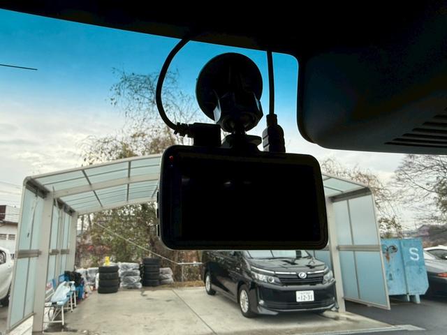 N-BOXカスタム EXターボ 両側パワースライドドア 社外ナビ フルセグ バックモニター 衝突軽減ブレーキ 前後方誤発進抑制 標識認識 追従クルーズコントロール LEDヘッドライト シートヒーター パドルシフト ETC(30枚目)