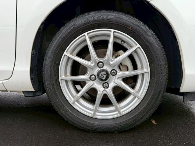 アクア Ｓ　純正ナビ　フルセグ　バックモニター　スマートキー　プッシュスタート　ＬＥＤヘッドライト　純正オプション赤ベージュシート（35枚目）