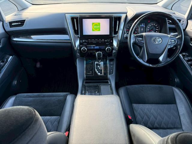 ヴェルファイア ２．５Ｚ　Ｇエディション　メーカーナビ　フルセグ　全周囲Ｍ　ＪＢＬサウンド　両側パワースライドドア　後席モニター　パワーシート　シートヒーター　ステアリングヒーター　クルーズコントロール　ＬＥＤヘッドライト　ワンオーナー（9枚目）